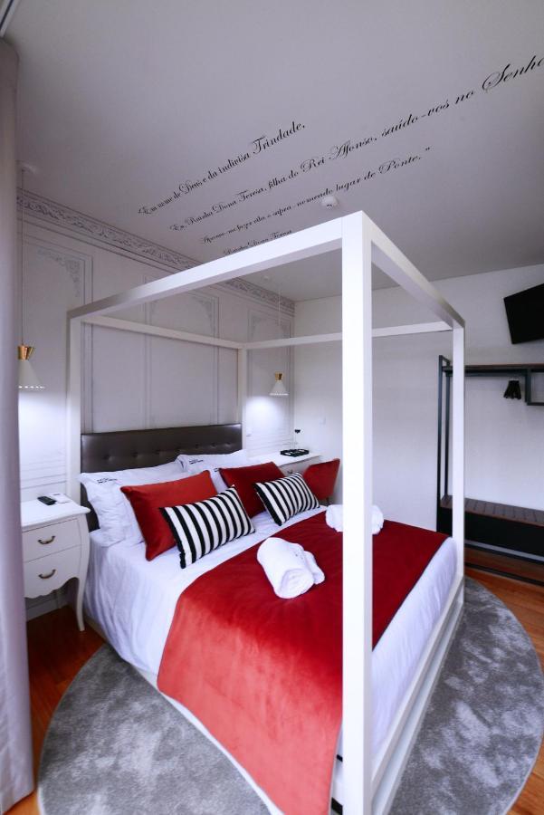 Vila De Ponte Guest House ปอนเตเดอลิมา ภายนอก รูปภาพ